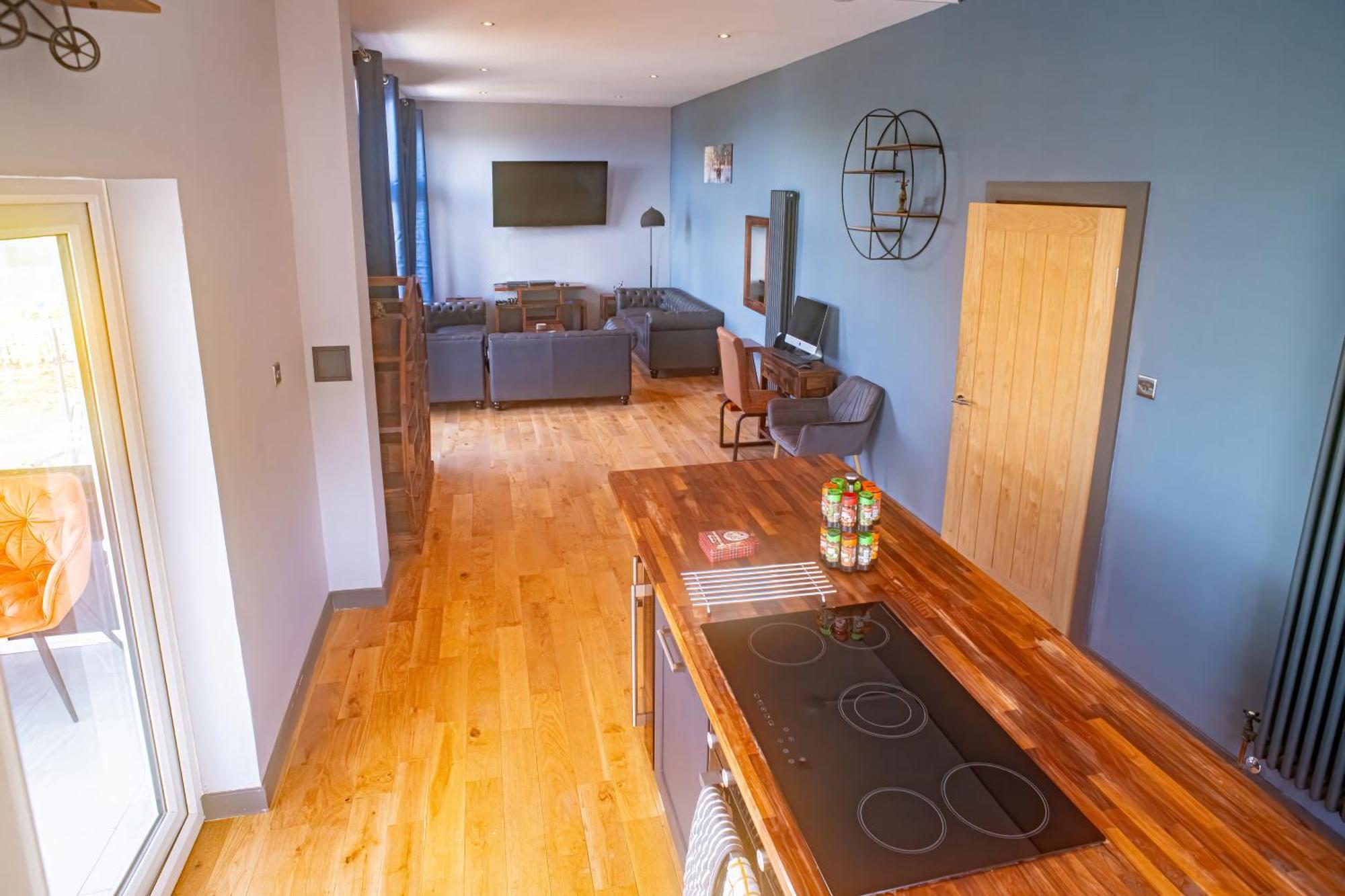 Luxury 4 Bedroom Cottage With Stunning Views Near Fairy Pools! Carbost (Loch Harport, Isle of Skye) Exterior photo